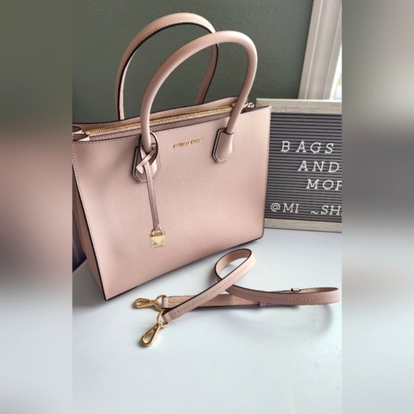 Michael Kors Mercer Large Convertible Leather Tote Bag (Soft Pink) NWT - Picture 2 of 8